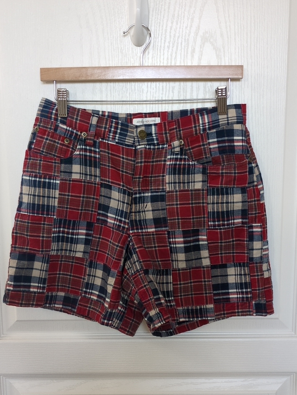Jones New York Red Navy Cream Patchwork Plaid Shorts